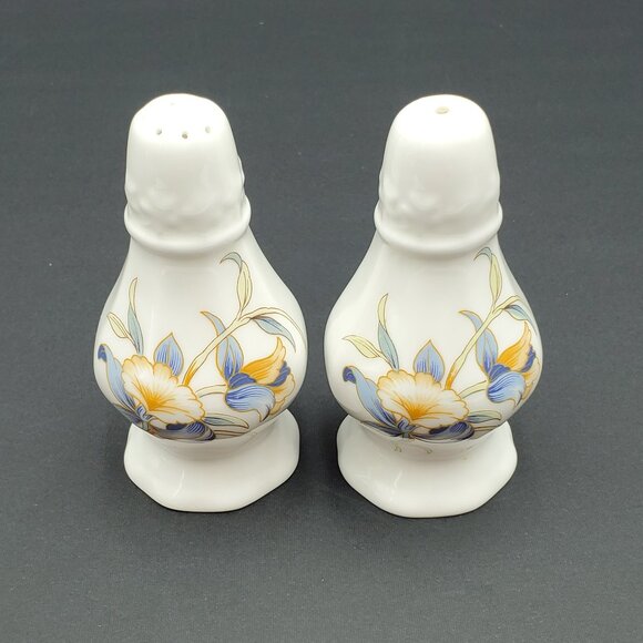 Aynsley Just Orchids Salt & Pepper Shakers English Bone China Floral Shakers - Picture 2 of 9